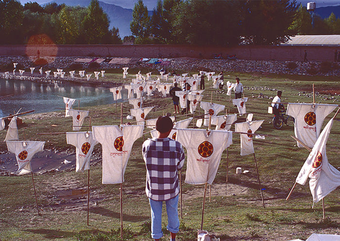 Betsy Damon Archive: Keepers of the Waters (Chengdu and Lhasa), led by Asia Art Archive