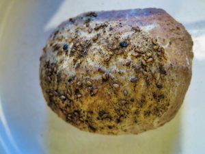 Mana'eesh bread roll